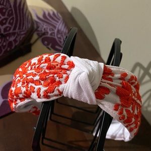 Handmade embroidered headband 🧡